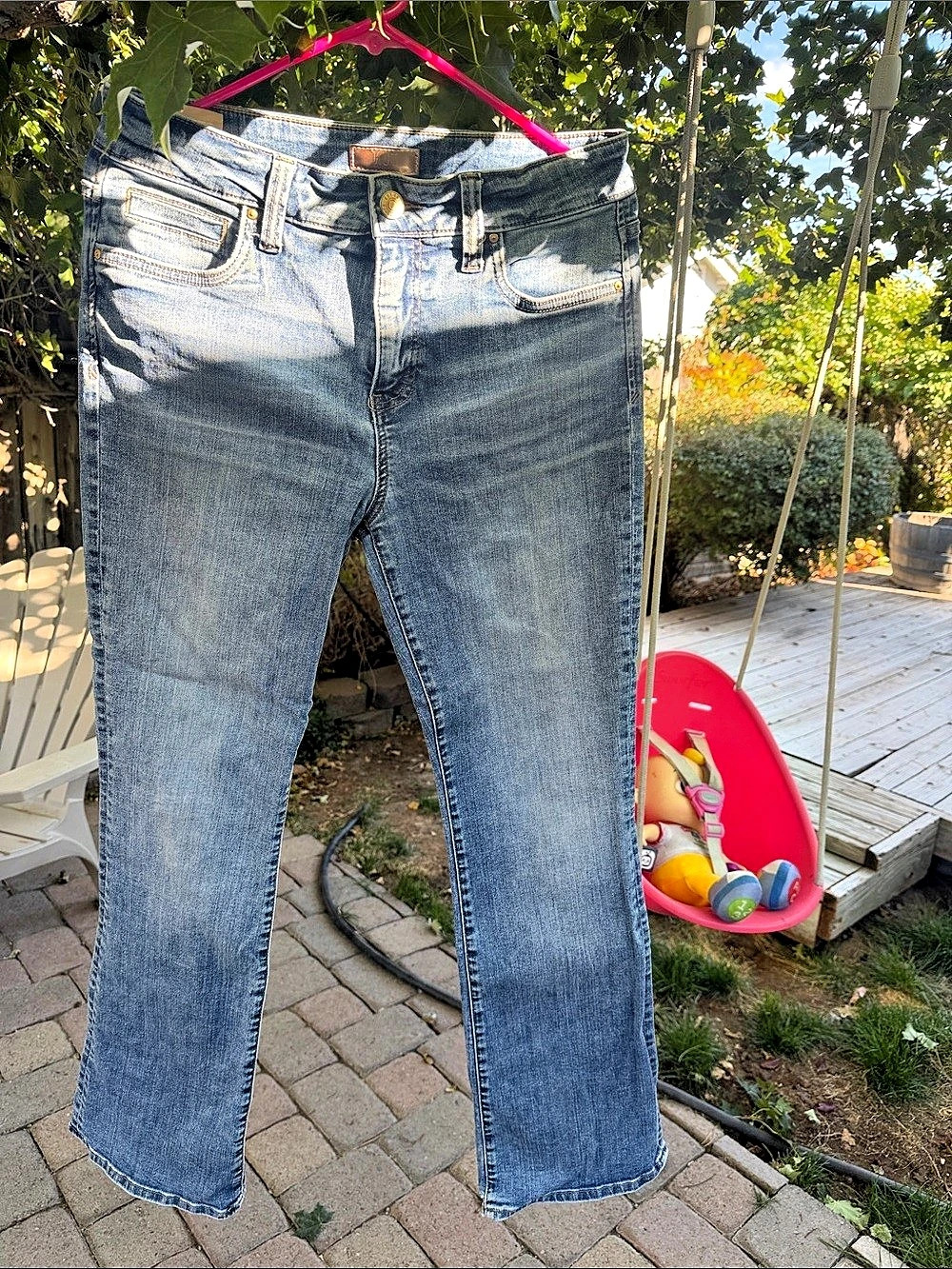 Kut from the Kloth Kut Straight Leg Jeans in Blue Size 8 Like New